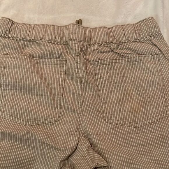 2 pairs of Boy Cat & Jack Shorts (2 Pairs) - Picture 8 of 10
